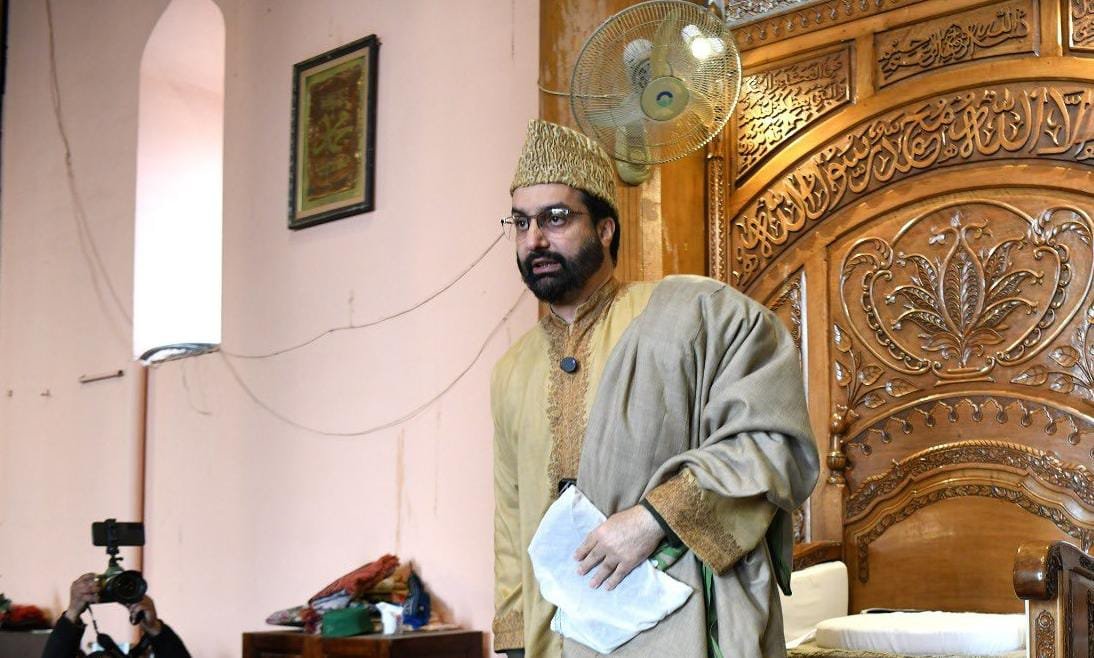 Voice of truth may be suppressed but not silenced: Mirwaiz on ban on J&K groups
